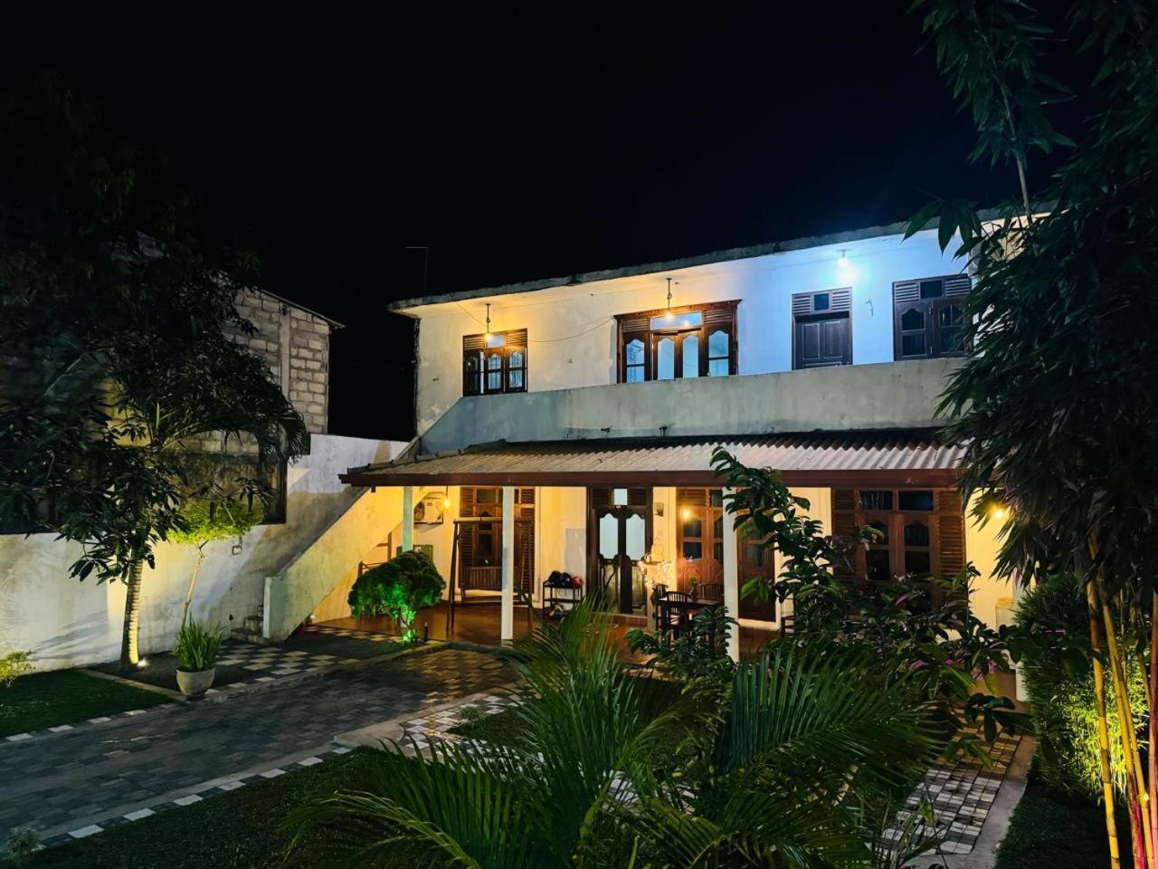 Akash Villa Talaramba Esterno foto
